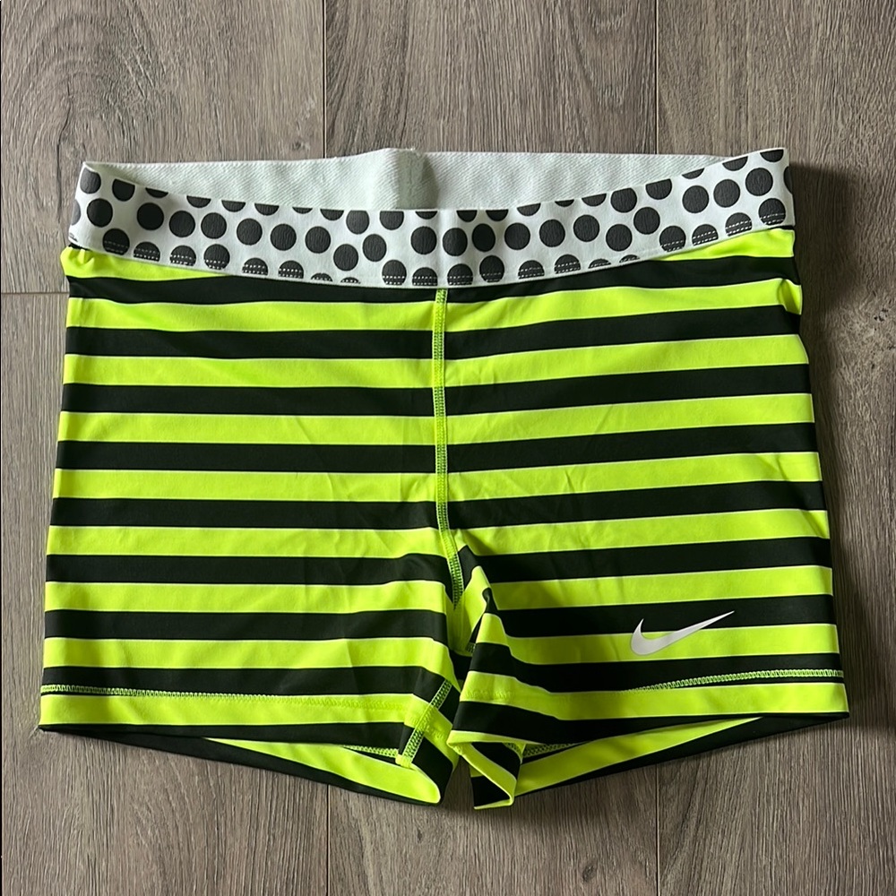 Nike Pro Striped Athletic Shorts - size XL